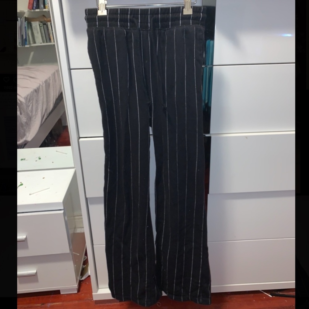 H&M Divided Black and White Striped Pants
